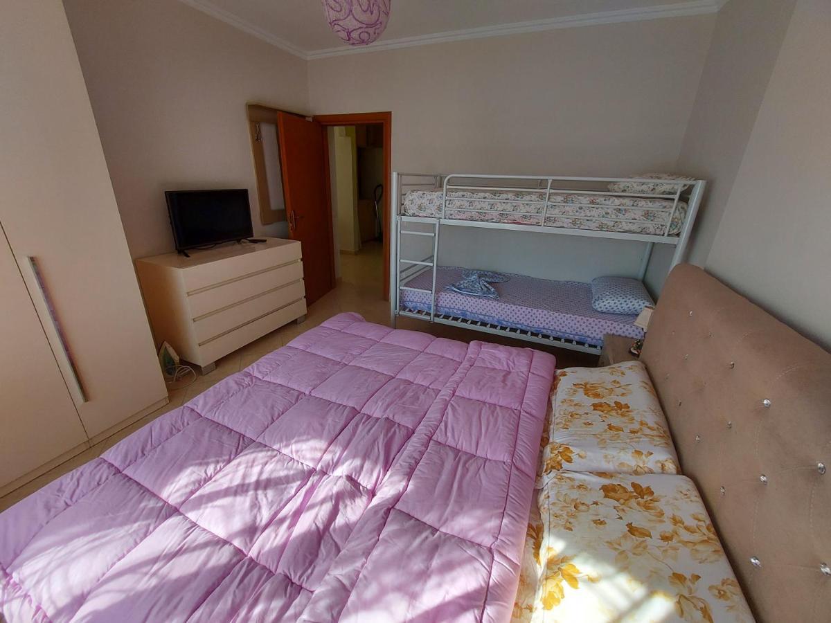 Bral Apartments 8 Two-Bedroom Beachfront Durrës Zewnętrze zdjęcie