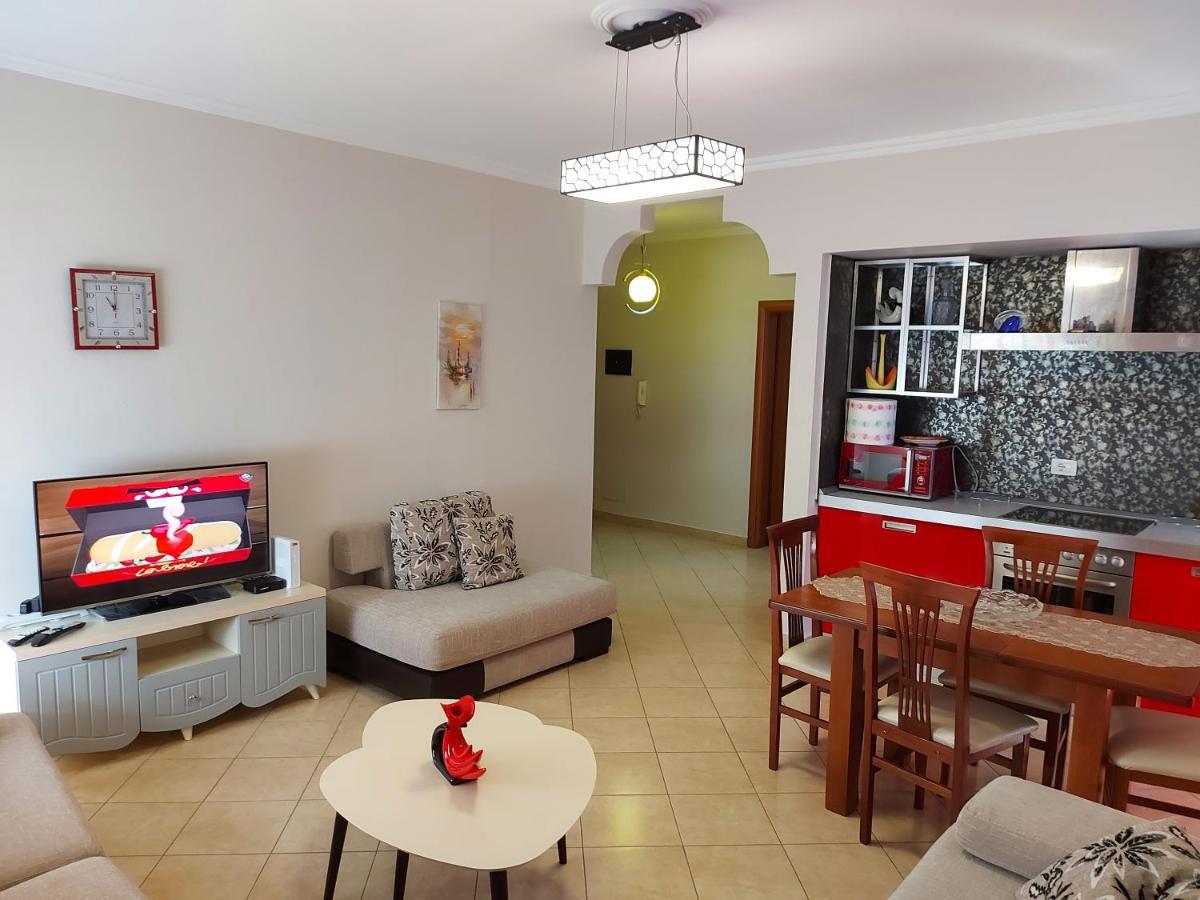 Bral Apartments 8 Two-Bedroom Beachfront Durrës Zewnętrze zdjęcie