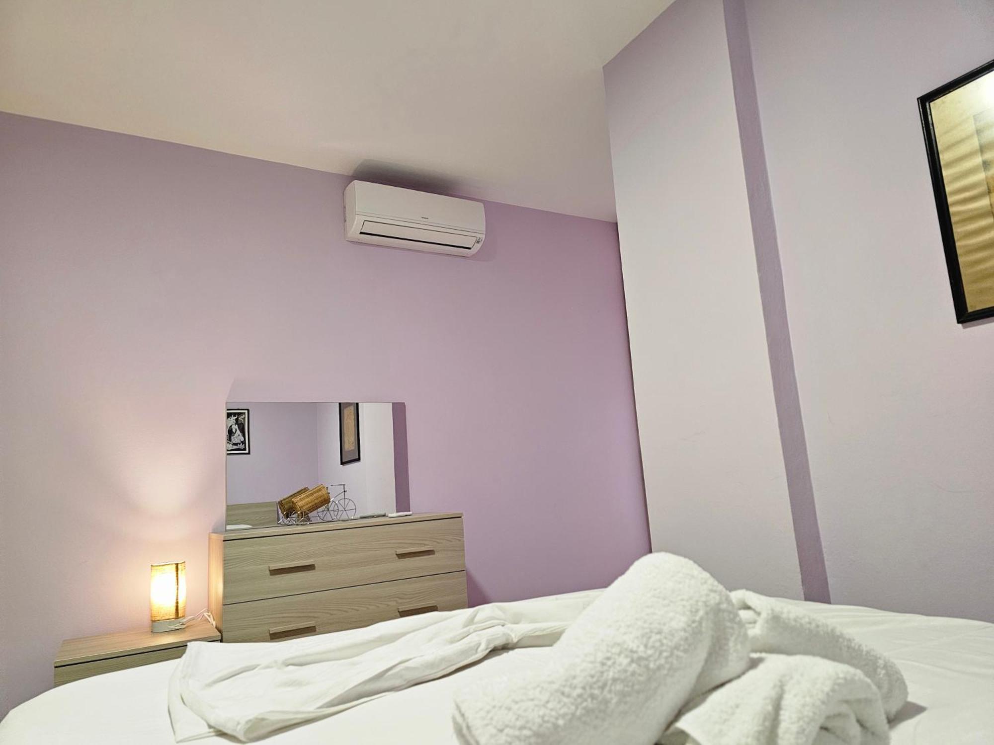 Bral Apartments 8 Two-Bedroom Beachfront Durrës Zewnętrze zdjęcie