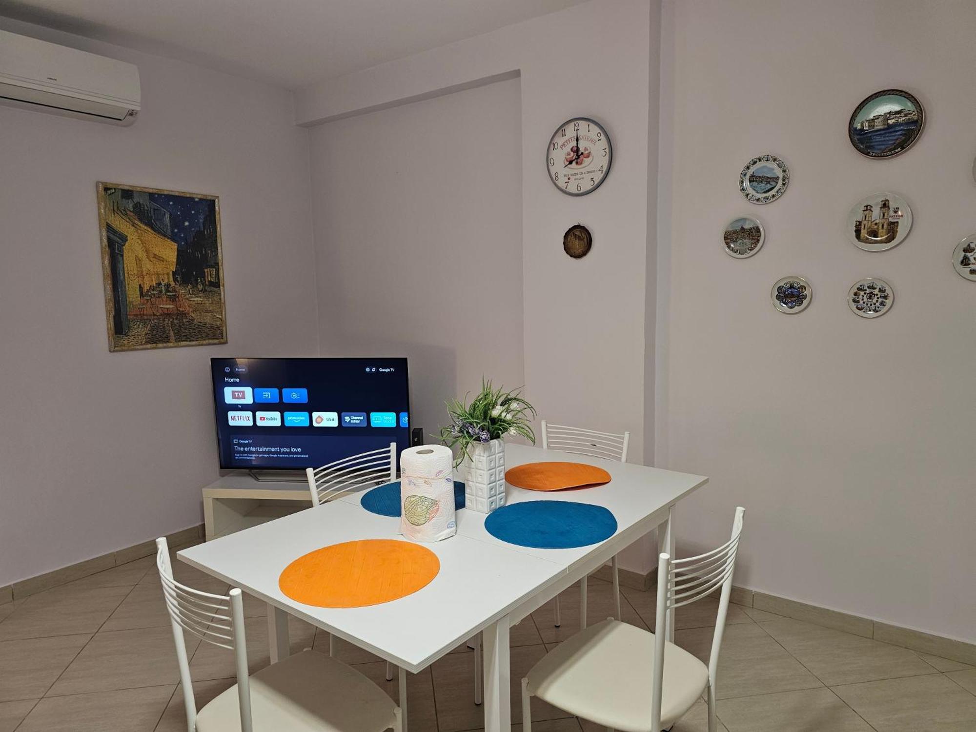 Bral Apartments 8 Two-Bedroom Beachfront Durrës Zewnętrze zdjęcie